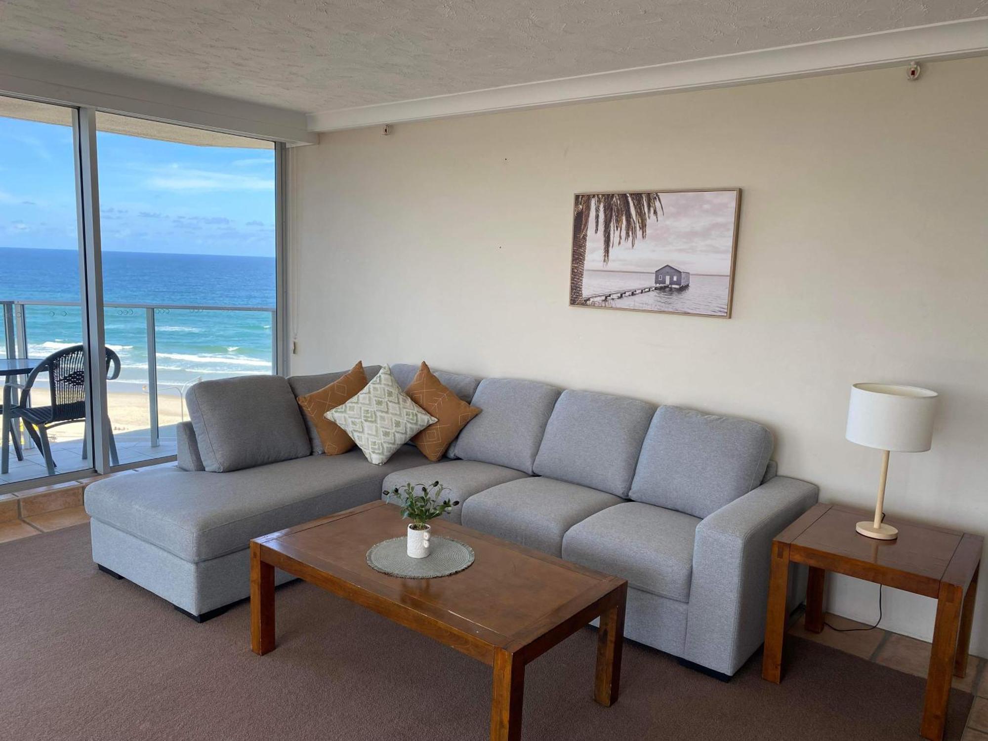 Hi Surf Beachfront Resort Apartments Gold Coast Eksteriør billede